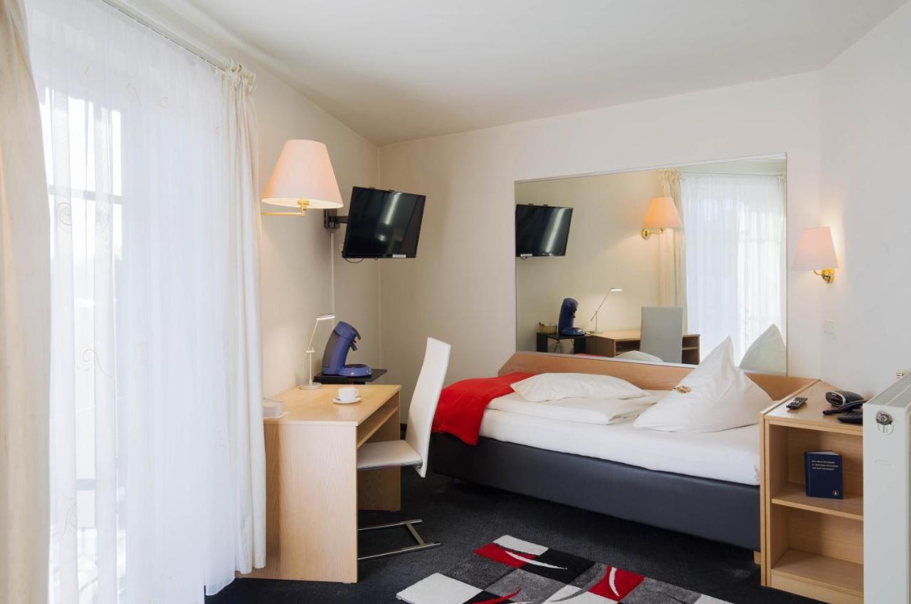 Hotel Moerser Hof エクステリア 写真