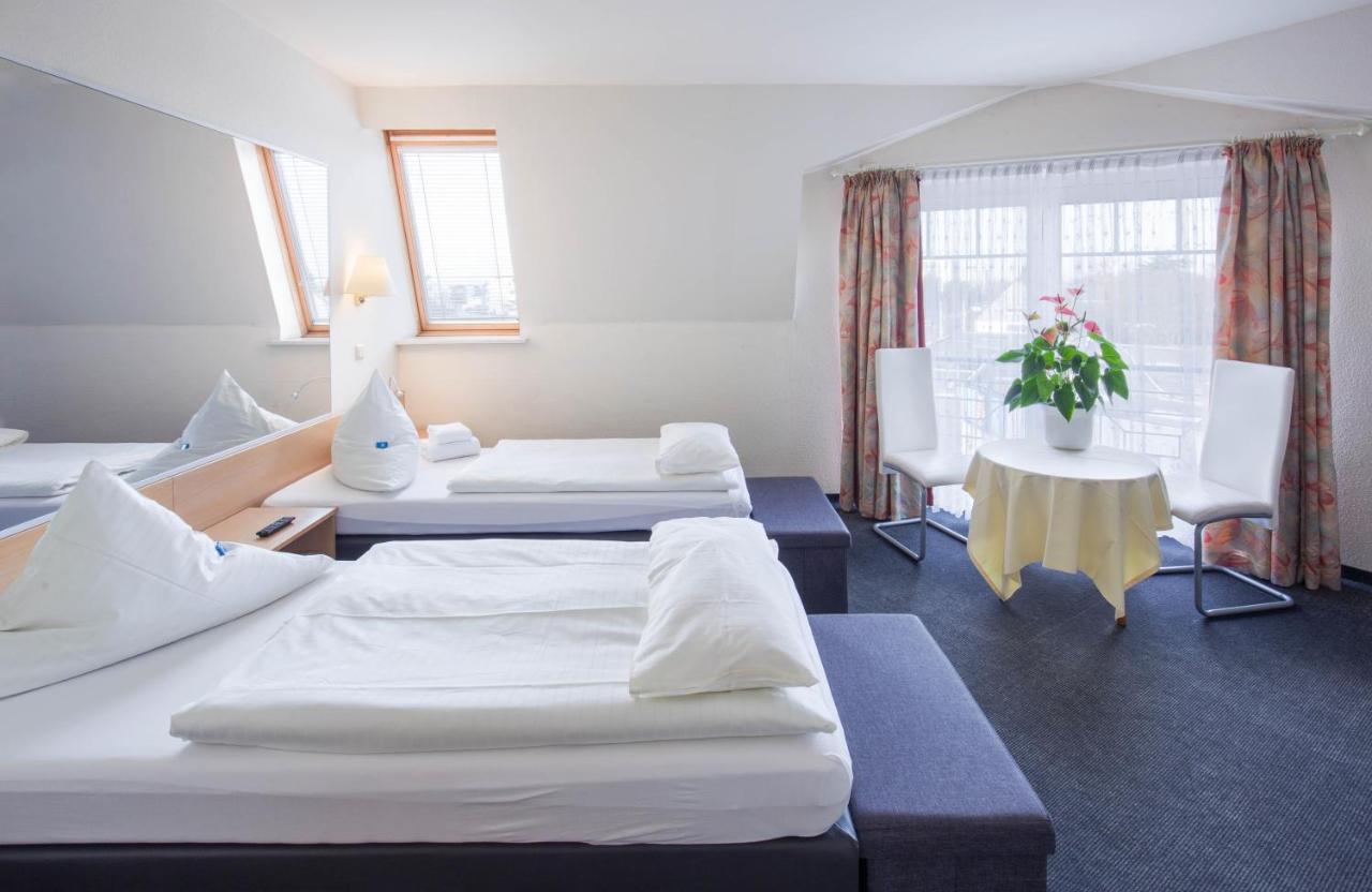 Hotel Moerser Hof エクステリア 写真
